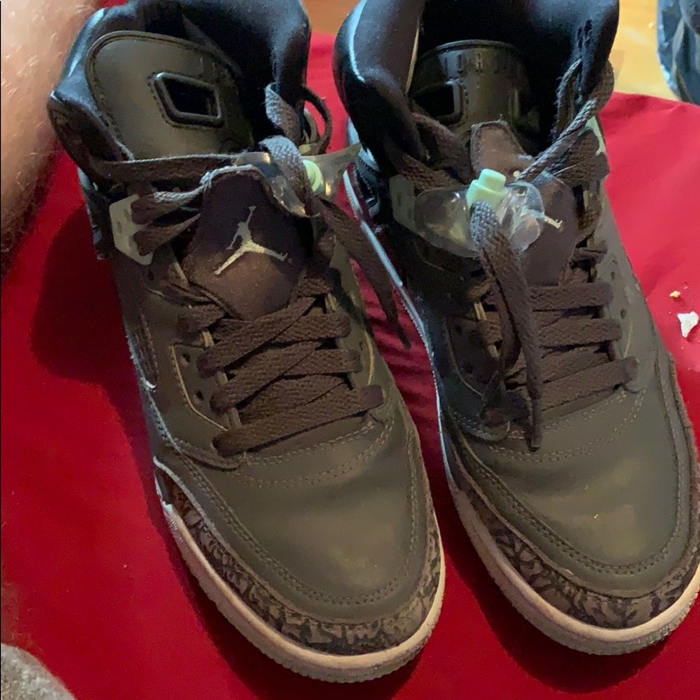 Jordan 6 teel